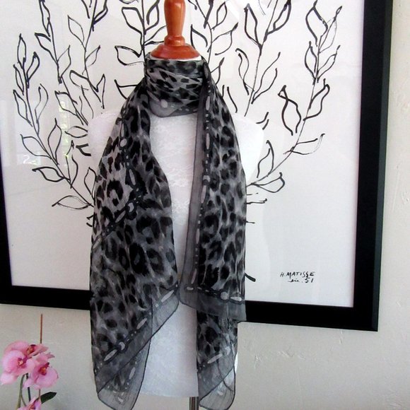 Black & white sheer leopard print scarf shawl 64" x 21" - perfect! - Picture 2 of 4